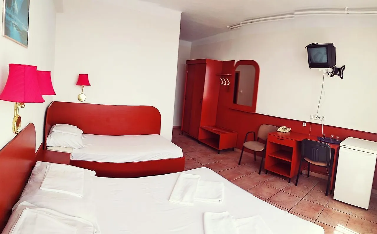 Hotel Nap بودابست 3*,  المجر